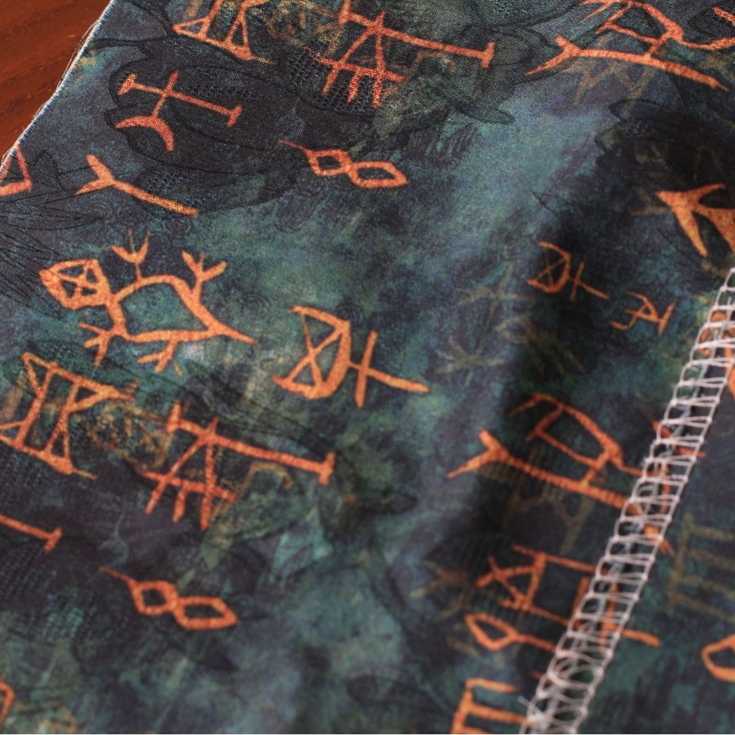 Oracle Bone Script Jacquard Re - Sewing Tie Dye recension och pris